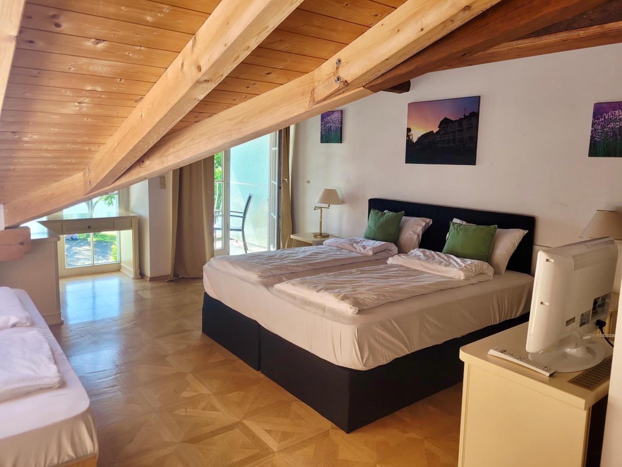 See-Hotel Seeschau - Direkt Am Bodenseeufer 라이헤나우 외부 사진